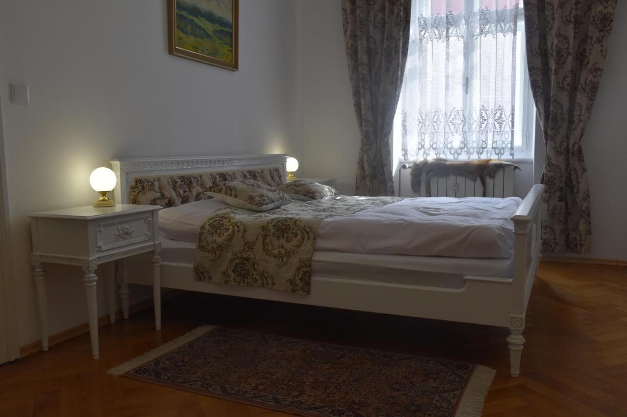 Lovecký Apartmán na náměstí ve Frenštátě pod Radhoštěm Frenštát pod Radhoštěm Exteriér fotografie