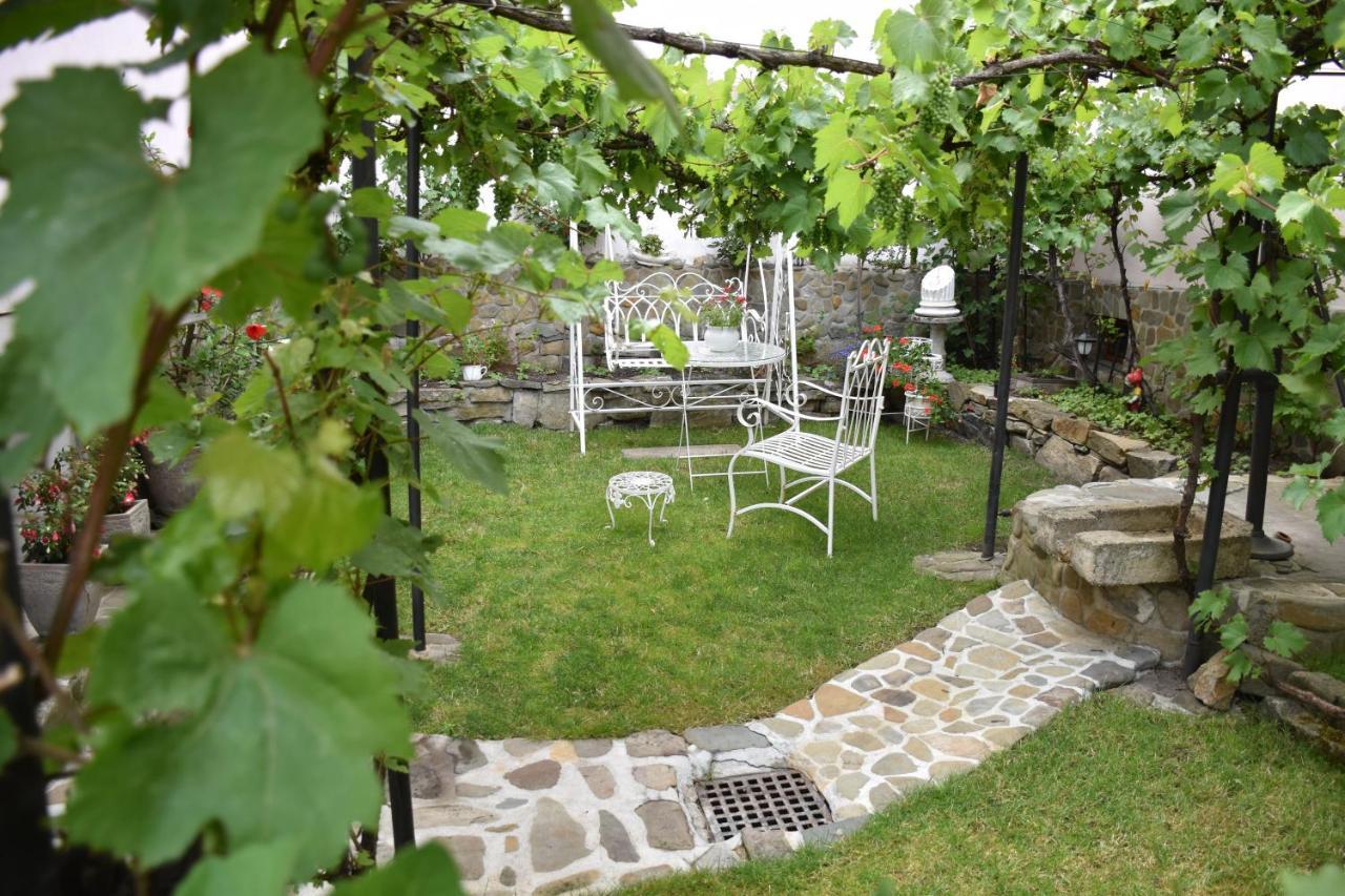 Lovecký Apartmán na náměstí ve Frenštátě pod Radhoštěm Frenštát pod Radhoštěm Exteriér fotografie