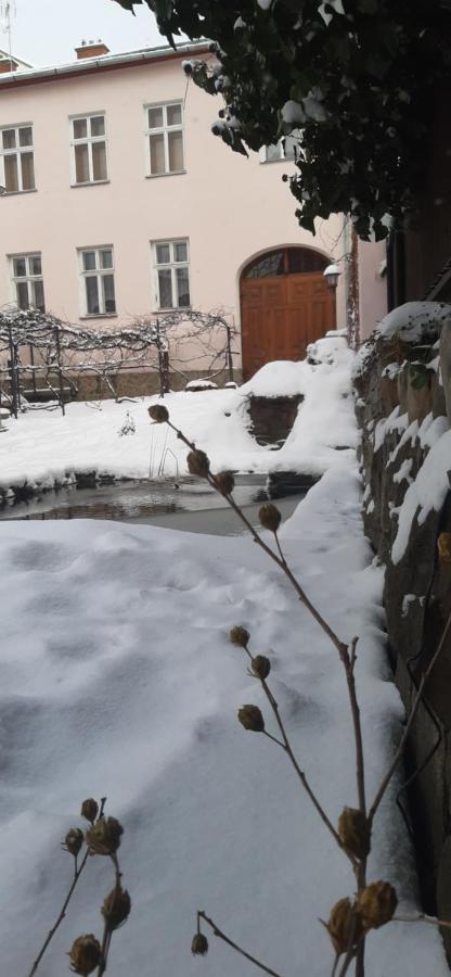 Lovecký Apartmán na náměstí ve Frenštátě pod Radhoštěm Frenštát pod Radhoštěm Exteriér fotografie