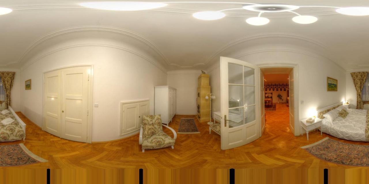 Lovecký Apartmán na náměstí ve Frenštátě pod Radhoštěm Frenštát pod Radhoštěm Exteriér fotografie